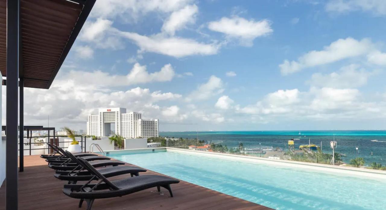 Elegant Apartment Well Located In The Hotel Zone Of Cancun Bagian luar foto