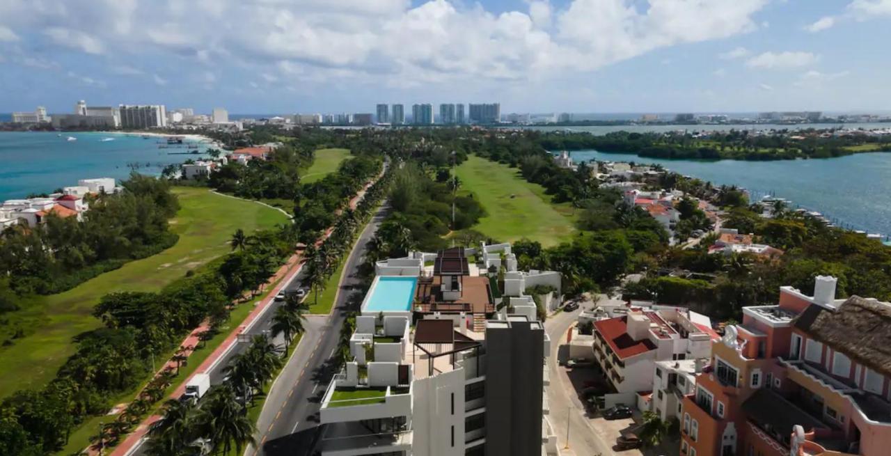 Elegant Apartment Well Located In The Hotel Zone Of Cancun Bagian luar foto